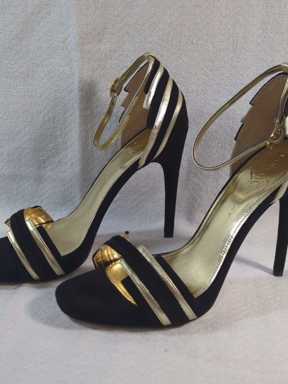 Ivanka Trump Aryella 2 Black Suede Metallic Gold Striped Stiletto Heels 9M NWT